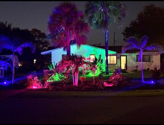 907 SE Lake Street, Stuart, FL 34994