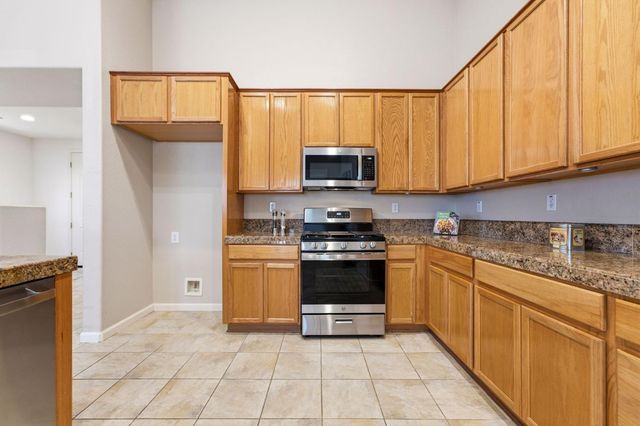 828 Boone Dr, Brentwood, CA 94513