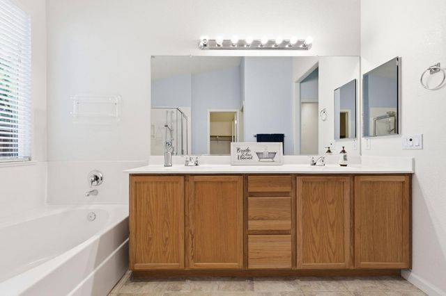 828 Boone Dr, Brentwood, CA 94513