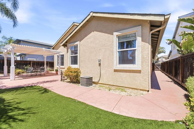 828 Boone Dr, Brentwood, CA 94513