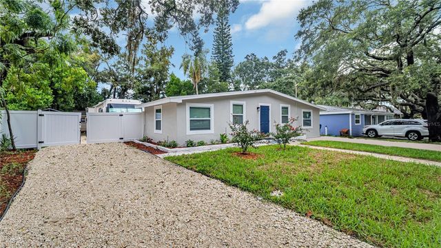 121 PENNSYLVANIA AVENUE, Palm Harbor, FL 34683
