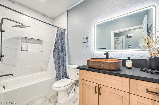 8324 West Charleston Boulevard 2022, Las Vegas, NV 89117