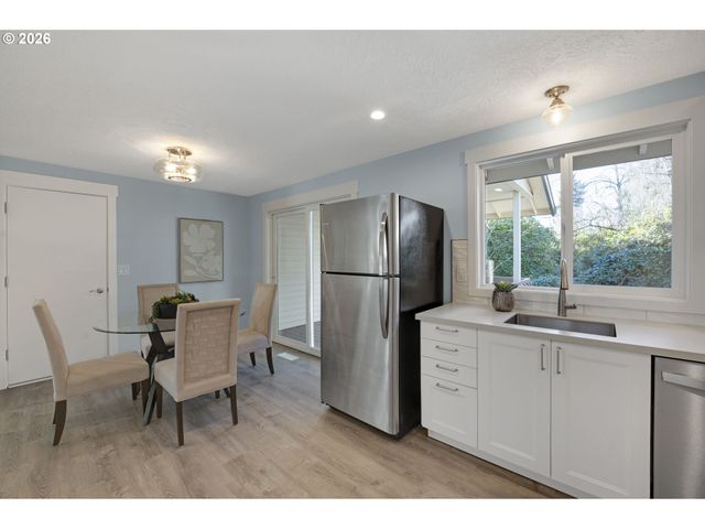 15350 Se LINDEN Ln, Milwaukie, OR 97267