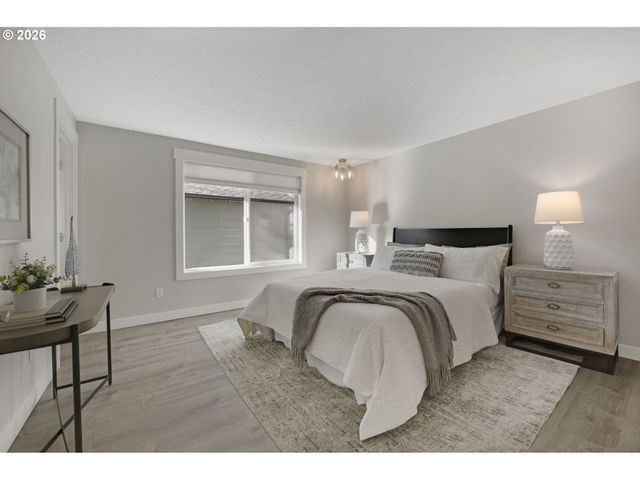 15350 Se LINDEN Ln, Milwaukie, OR 97267