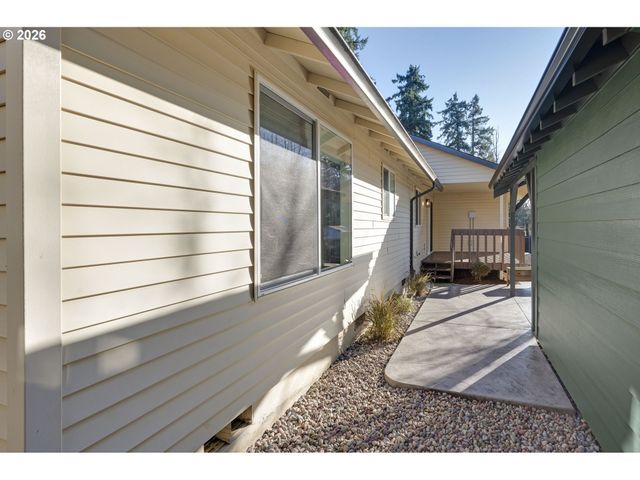 15350 Se LINDEN Ln, Milwaukie, OR 97267