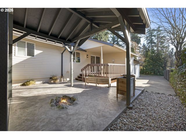 15350 Se LINDEN Ln, Milwaukie, OR 97267