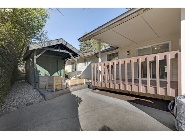 15350 Se LINDEN Ln, Milwaukie, OR 97267