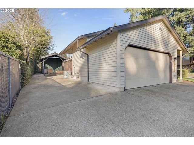 15350 Se LINDEN Ln, Milwaukie, OR 97267