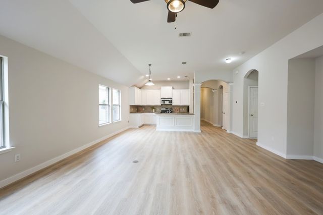 413 Hackberry Drive, Fate, TX 75087