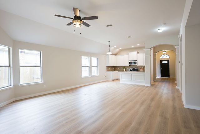 413 Hackberry Drive, Fate, TX 75087