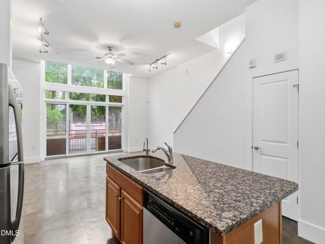 444 S Blount Street 108, Raleigh, NC 27601