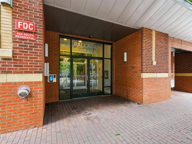 444 S Blount Street 108, Raleigh, NC 27601
