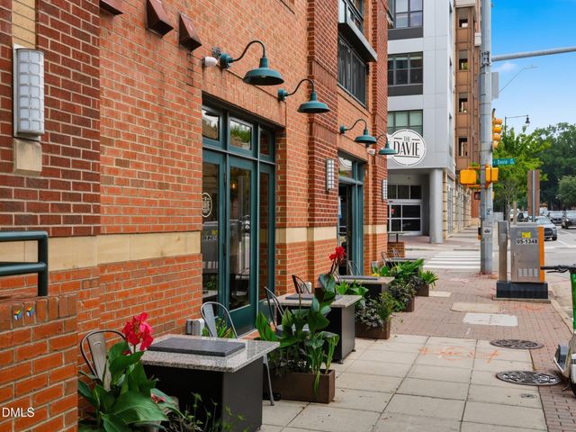 444 S Blount Street 108, Raleigh, NC 27601