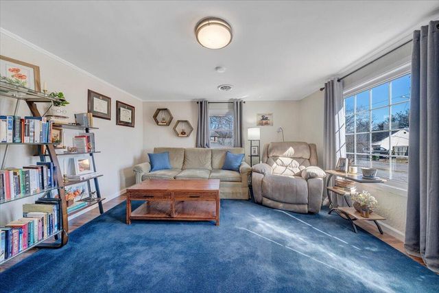 29 Corbett ST, Salem, VA 24153