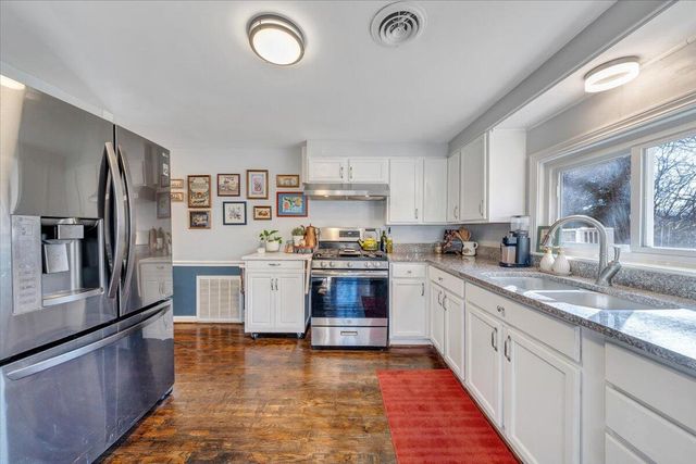 29 Corbett ST, Salem, VA 24153