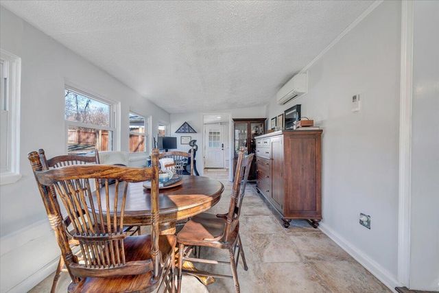 29 Corbett ST, Salem, VA 24153