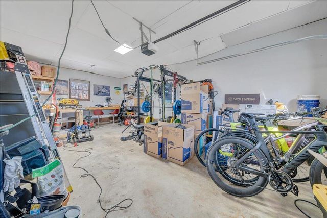 29 Corbett ST, Salem, VA 24153