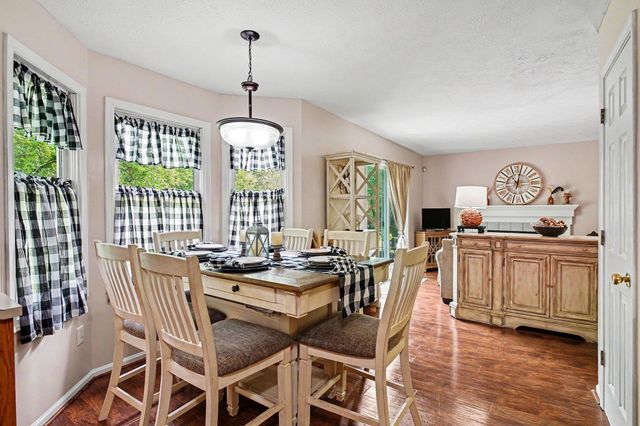 26551 Hampton Woods Drive, Elkhart, IN 46514