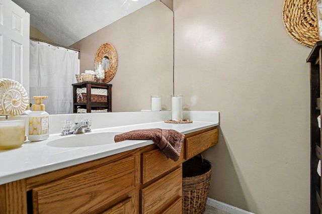 26551 Hampton Woods Drive, Elkhart, IN 46514