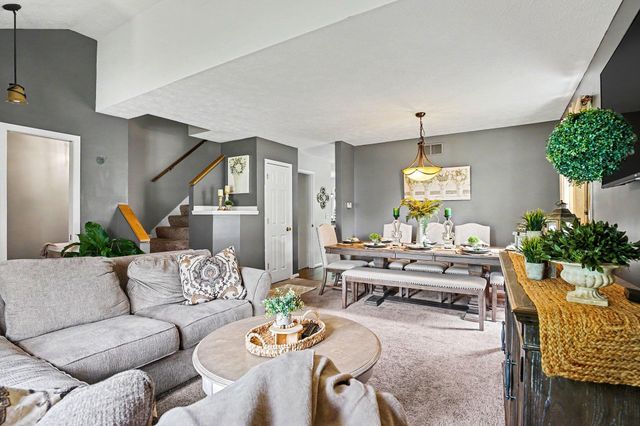 26551 Hampton Woods Drive, Elkhart, IN 46514