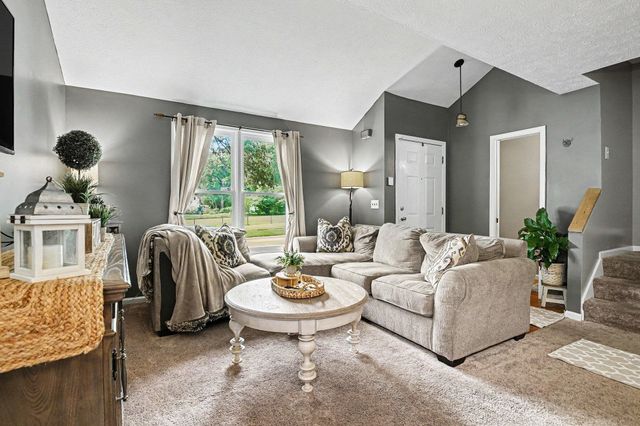 26551 Hampton Woods Drive, Elkhart, IN 46514