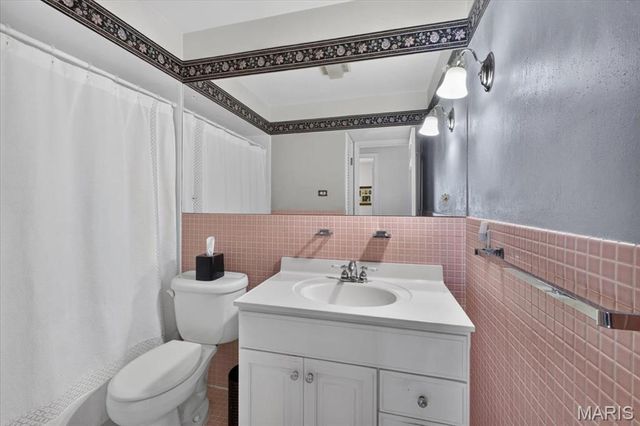 11957 Rocky Drive, Creve Coeur, MO 63141
