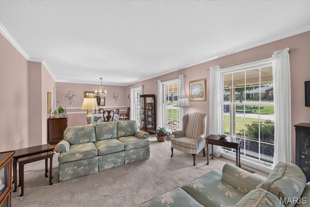 11957 Rocky Drive, Creve Coeur, MO 63141