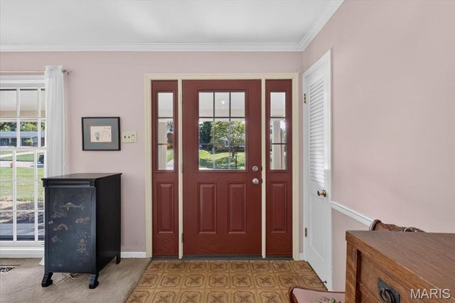 11957 Rocky Drive, Creve Coeur, MO 63141