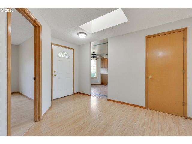 9811 Ne 138TH Ct, Vancouver, WA 98682