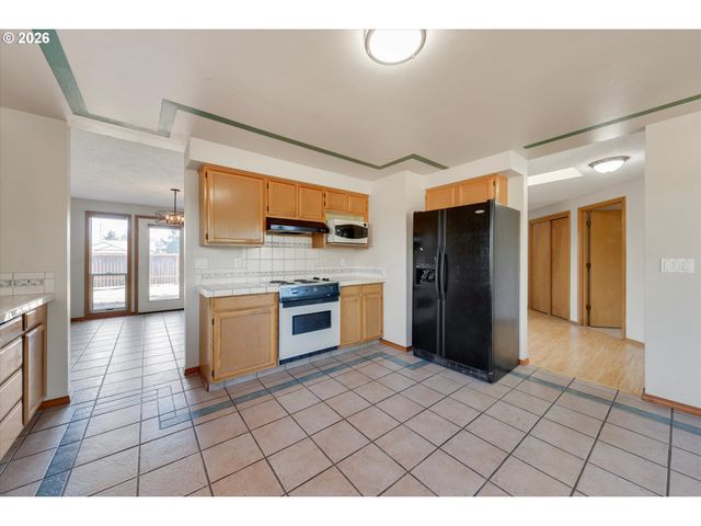 9811 Ne 138TH Ct, Vancouver, WA 98682