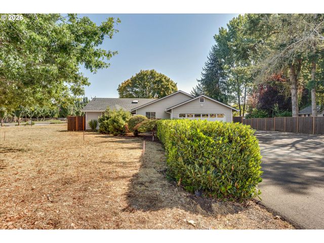 9811 Ne 138TH Ct, Vancouver, WA 98682