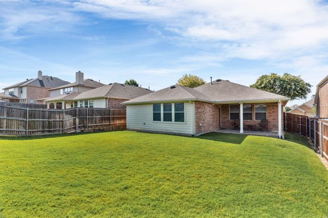 5200 Blackelm Drive, Mckinney, TX 75071