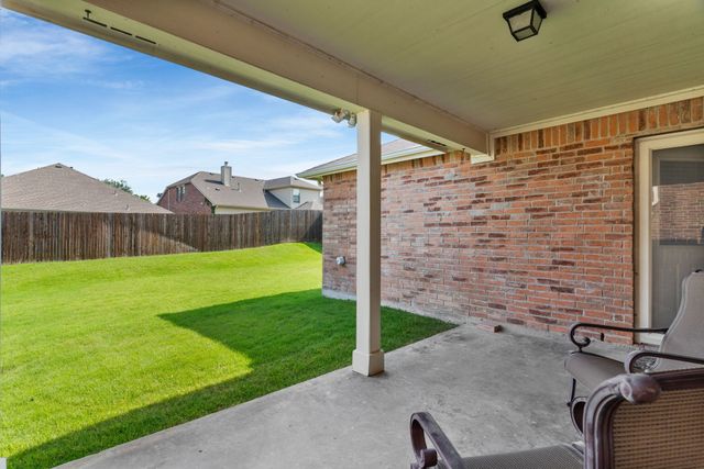 5200 Blackelm Drive, Mckinney, TX 75071