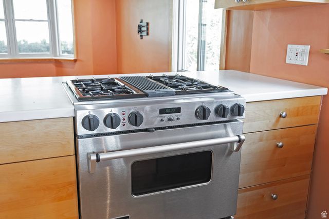 832 E 7TH AVE, Salt Lake City, UT 84103