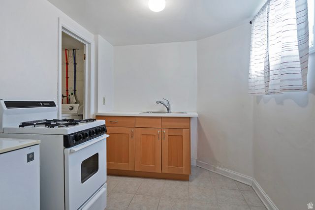 832 E 7TH AVE, Salt Lake City, UT 84103