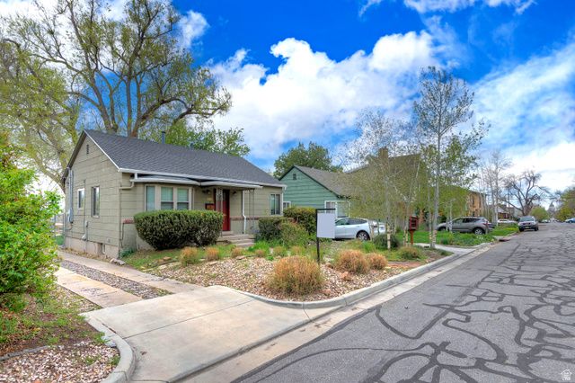 832 E 7TH AVE, Salt Lake City, UT 84103