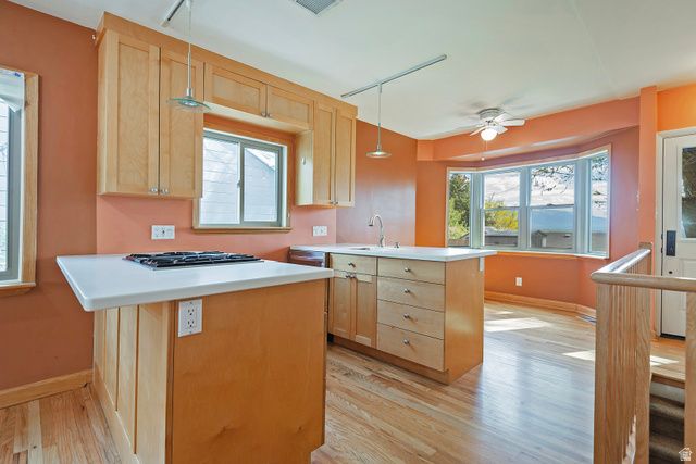 832 E 7TH AVE, Salt Lake City, UT 84103