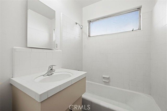 43708 Fern, Lancaster, CA 93534