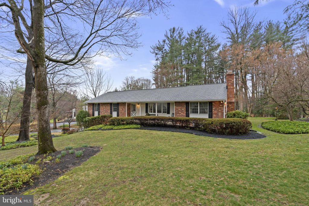10115 GREEN CLOVER DR, Ellicott City, MD 21042