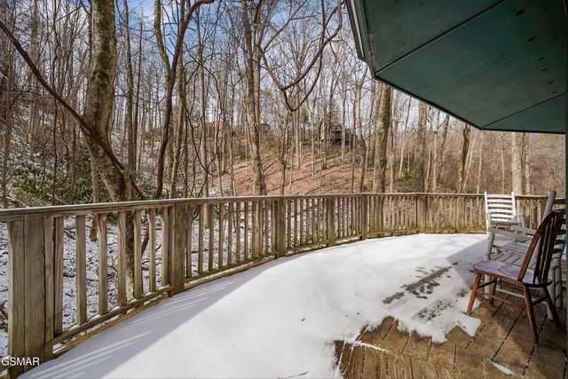 1321 N Baden Drive, Gatlinburg, TN 37738