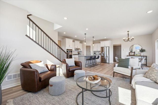 13371 Cadogan Way, Rosemount, MN 55068