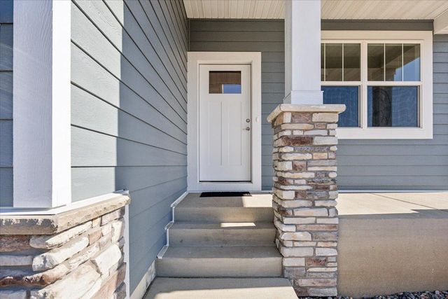 13371 Cadogan Way, Rosemount, MN 55068