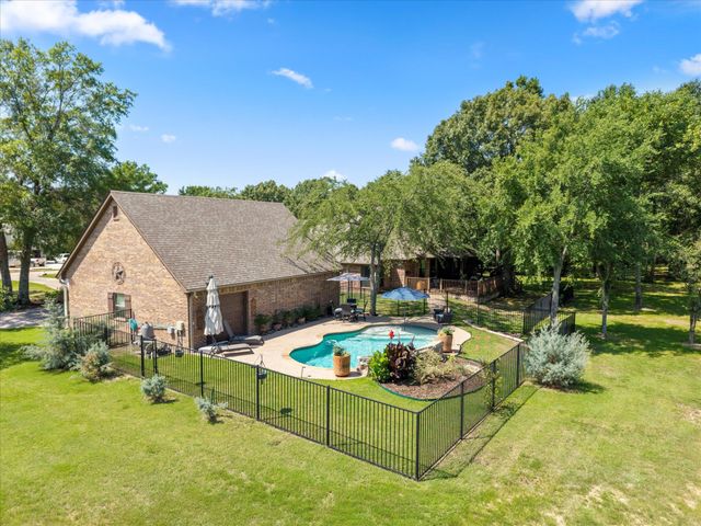 271 Private Road 5943, Yantis, TX 75497