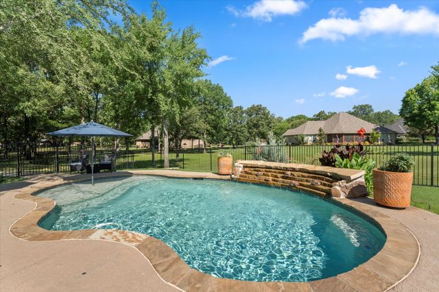 271 Private Road 5943, Yantis, TX 75497