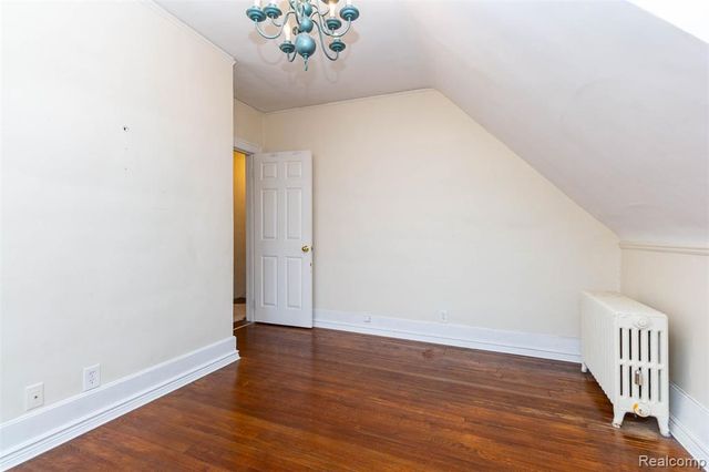 8911 Manor Avenue, Allen Park, MI 48101