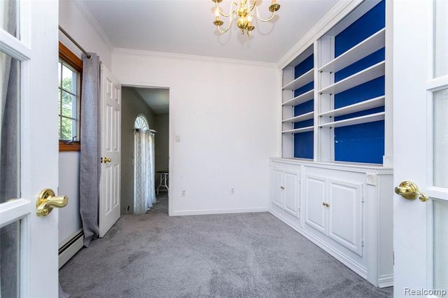 8911 Manor Avenue, Allen Park, MI 48101