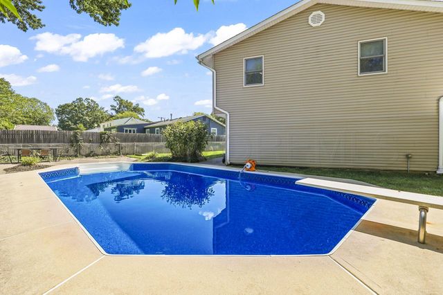 9 E Connecticut, Jackson, NJ 08527