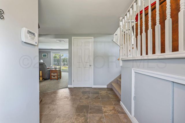 9 E Connecticut, Jackson, NJ 08527
