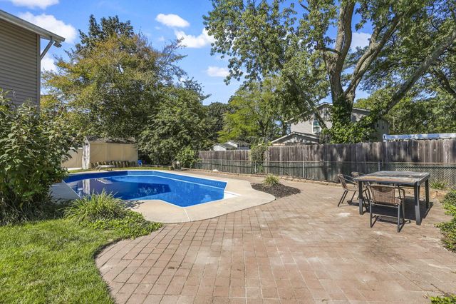 9 E Connecticut, Jackson, NJ 08527