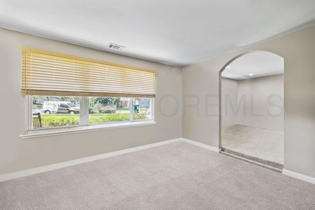 9 E Connecticut, Jackson, NJ 08527